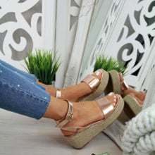 Load image into Gallery viewer, Platform Sandals